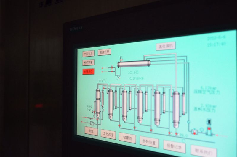 多效蒸餾水操作屏
